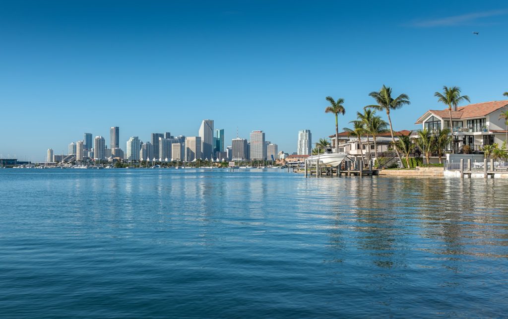 Miami Boat Tour Image 3