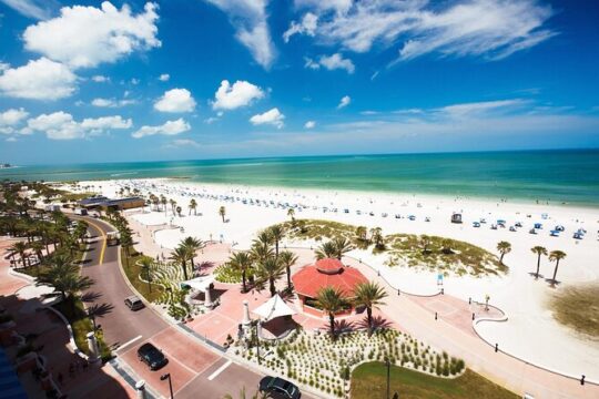 Clearwater Beach Day Tour and Dolphin Watch Boat from Orlando