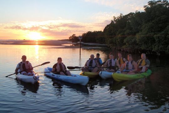 Guided Kayak Sunset Tour in Pelican Bay at Fort Myers Beach