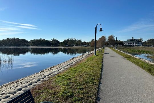 Couples Cruise Along the Kissimmee Lakefront Private Tour