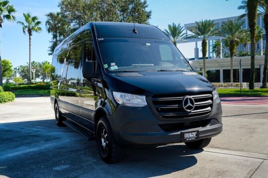 14 Passengers Van private Transfer to/From Port Canaveral Cruises