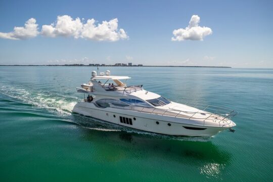 70' Azimut Flybridge Yacht Charter