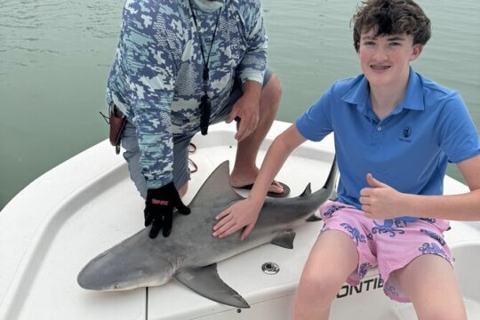 Private 2 Hour Family-Friendly Fishing Adventure in the Mangroves